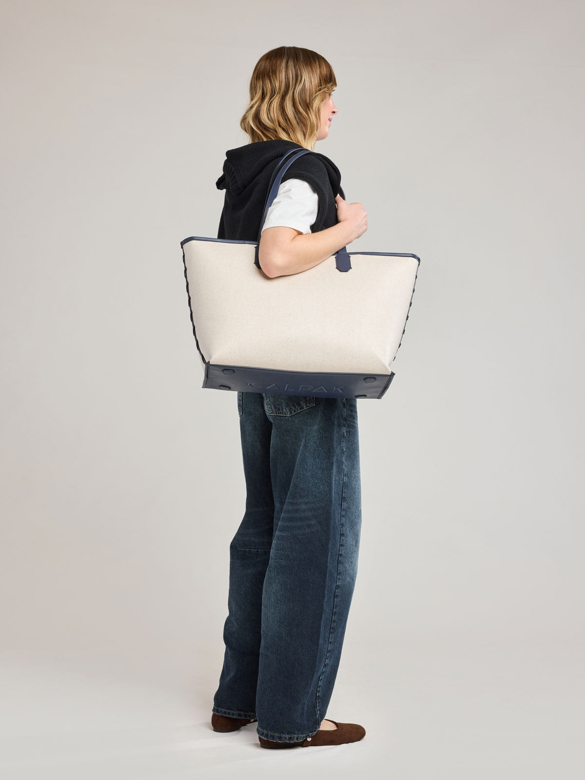 Colette 15" Laptop Tote in Canvas